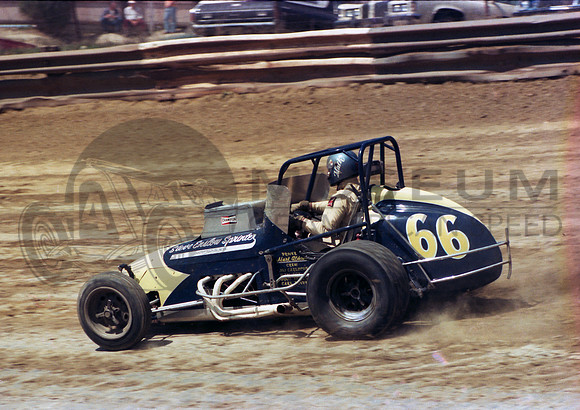 Mark Alderson  Eldora 4-10-77