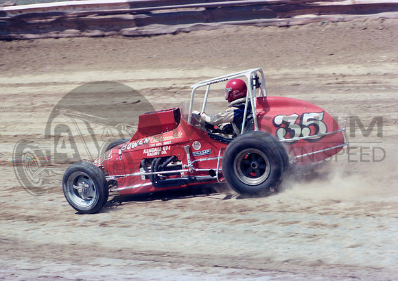 Steve Chassey  Eldora 4-10-77