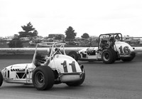 Gary Bettenhausen #16 & Joe Saldana. DuQuoin 9-3-73