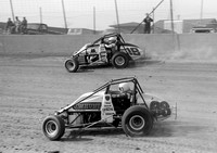 Jack Hewitt #63 Jac Haudenschild   Eldora 3-27-88