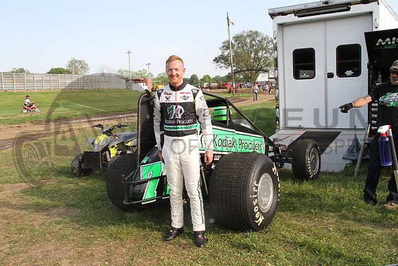 CJ Leary