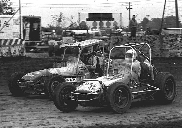 Bubby #B4 with Steve Cannon Kokomo 10-11-70
