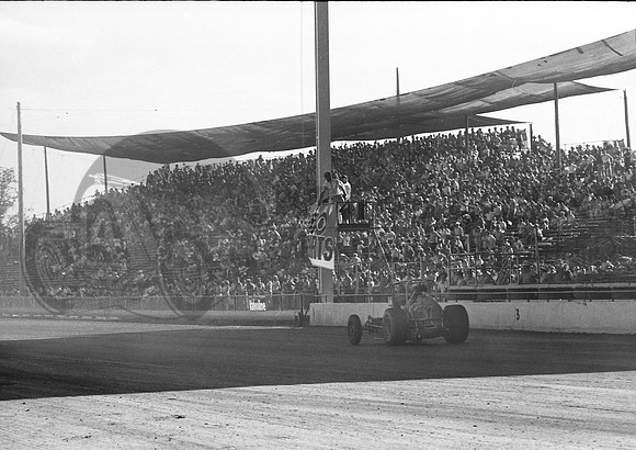 DuQuoin win 8-29-76