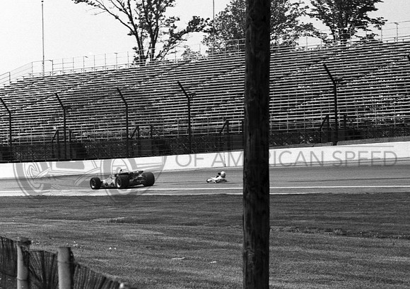 Denny Hulme's fire - 3rd turn