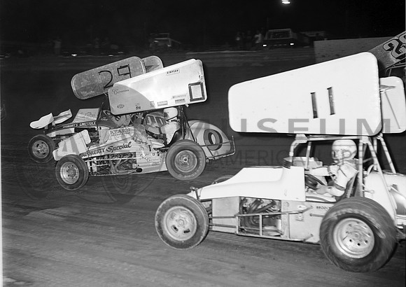 Ferkel. Pitzer 29, Steve Kinser 11 Eldora 8-5-78