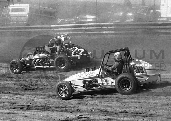 Duke Cook #32 and Gordy Lee
