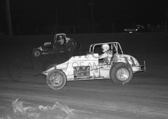 Steve Kinser #11 & Allen Barr