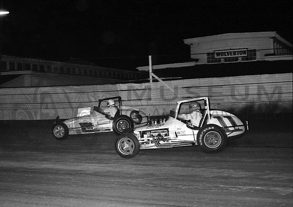 A.J. Foyt #11 (wins) Pancho Carter  Indy Mile 5-24-74