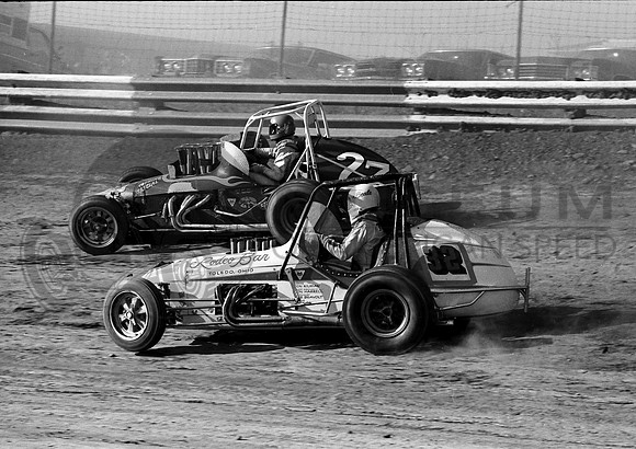 Beale #32 & Gordy Lee  Eldora 10-21-73