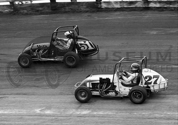 with Larry Henn #27 Winchester 11-4-73
